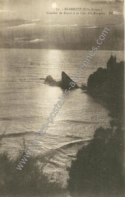 Carte postale ancienne Coucher de Soleil à la Côte des Basques — Biarritz (Pyrénées-Atlantiques)