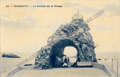 Carte postale ancienne Le Rocher de la Vierge — Biarritz (Pyrénées-Atlantiques)