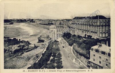 Carte postale ancienne Grande Plage et Hôtel d'Angleterre — Biarritz (Pyrénées-Atlantiques)