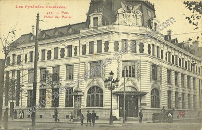 Carte postale ancienne Hôtel des Postes — Pau (Pyrénées-Atlantiques)
