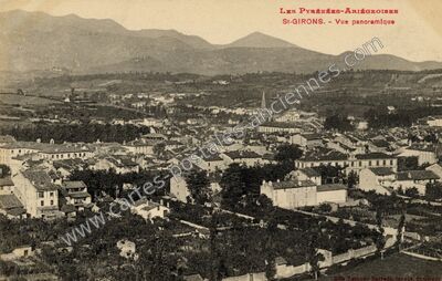 Carte postale ancienne Les Pyrénées-Ariégeoises - Vue panoramique — Saint Girons (Pyrénées-Atlantiques)