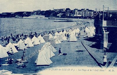 Carte postale ancienne La Plage et le "Golf Hôtel — Saint-Jean-de-Luz (Pyrénées-Atlantiques)
