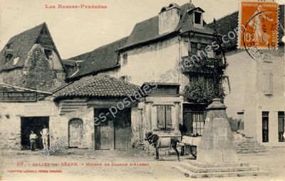 Carte postale ancienne Maison de Jeanne d'Albret — Salies-de-Béarn (Pyrénées-Atlantiques)