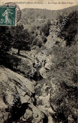 Carte postale ancienne La Gorge du Pont d'Enfer — Bidarray (Pyrénées-Atlantiques)