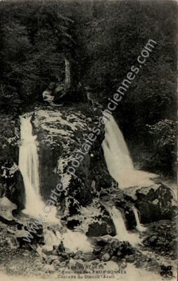 Carte postale ancienne Cascade du Discoo (Aval) — Eaux-Bonnes (Pyrénées-Atlantiques)