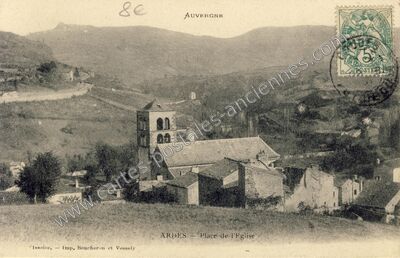 Carte postale ancienne Place de l'Eglise — Ardes (Puy-de-Dôme)