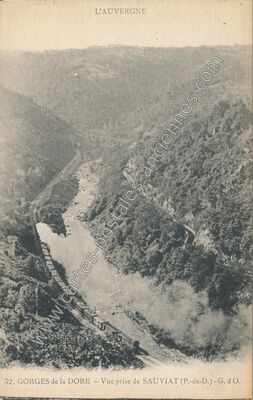 Carte postale ancienne Gorges de la Dore - Vue prise de Sauviat — Arlanc (Puy-de-Dôme)