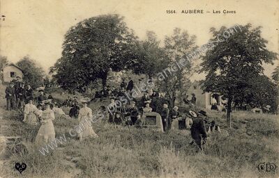 Carte postale ancienne Les Caves — Aubière (Puy-de-Dôme)