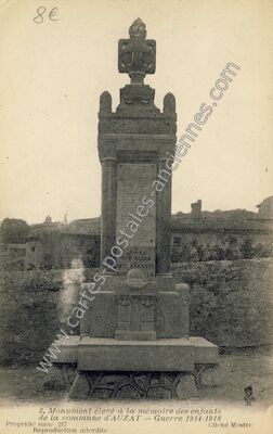 Carte postale ancienne Monument élevé à la mémoire des enfants morts à l'étranger — Auzat sur Allier (Puy-de-Dôme)