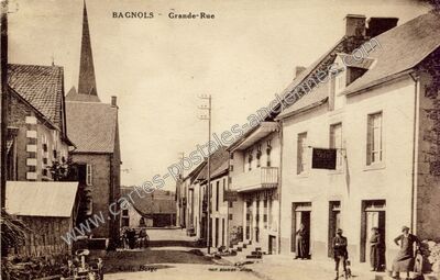 Carte postale ancienne Grande-Rue — Bagnols (Puy-de-Dôme)