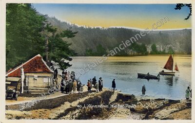 Carte postale ancienne Lac Pavin — Besse-et-Saint-Anastaise (Puy-de-Dôme)