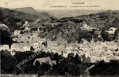 Carte postale ancienne Vue générale prise de Fenestre — La Bourboule (Puy-de-Dôme)