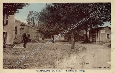 Carte postale ancienne L'entrée du village — Chadeleuf (Puy-de-Dôme)
