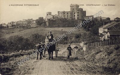 Carte postale ancienne Le Château — Châteaugay (Puy-de-Dôme)