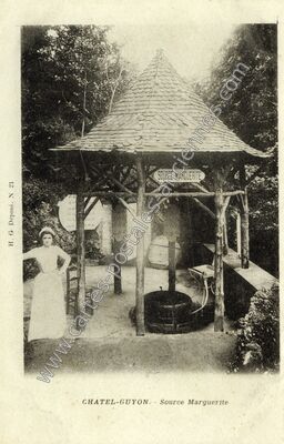 Carte postale ancienne Source Marguerite — Chatelguyon (Puy-de-Dôme)