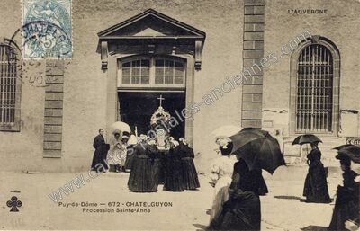 Carte postale ancienne Procession Sainte-Anne — Chatelguyon (Puy-de-Dôme)