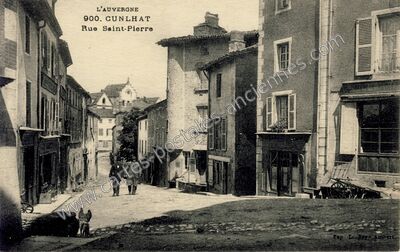 Carte postale ancienne Rue Saint-Pierre — Cunlhat (Puy-de-Dôme)