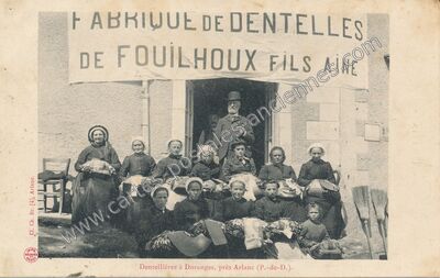 Carte postale ancienne Fabrique de dentelles — Doranges (Puy-de-Dôme)