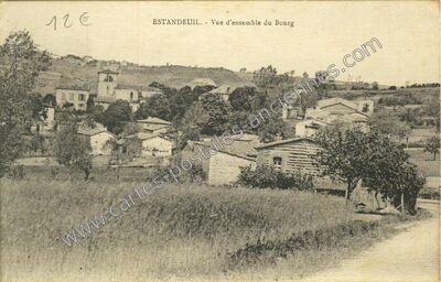 Carte postale ancienne Vue d'ensemble du Bourg — Estandeuil (Puy-de-Dôme)