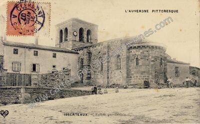Carte postale ancienne Eglise paroissiale — Isserteaux (Puy-de-Dôme)