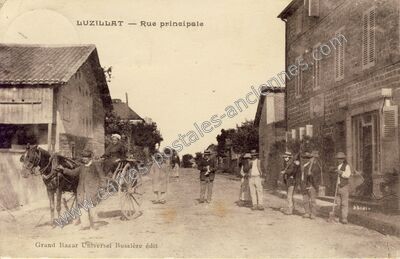 Carte postale ancienne Rue principale — Luzillat (Puy-de-Dôme)