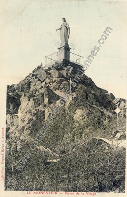 Carte postale ancienne Statue de la Vierge — Le Monestier (Puy-de-Dôme)