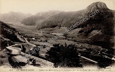 Carte postale ancienne Le Capucin — Mont-Dore (Puy-de-Dôme)