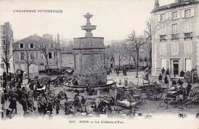 Carte postale ancienne L'Auvergne Pittoresque — Riom (Puy-de-Dôme)