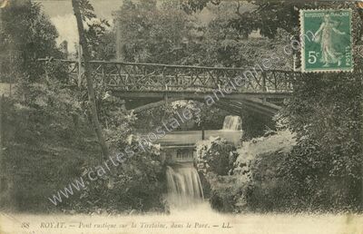 Carte postale ancienne Pont rustique sur la Tiretaine, dans le Parc — Royat (Puy-de-Dôme)