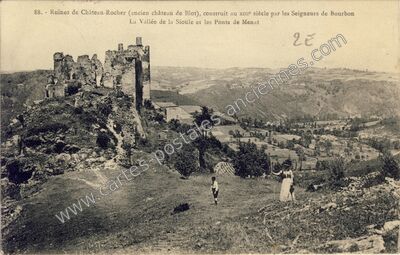 Carte postale ancienne Chateau Rocher — Saint-Rémy-de-Blot (Puy-de-Dôme)