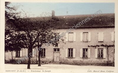 Carte postale ancienne Pensionnat St-Joseph — Servant (Puy-de-Dôme)