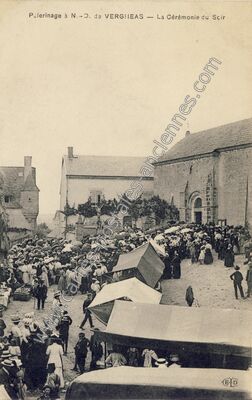 Carte postale ancienne Pèlerinage à N.-D. de Vergheas — La Cérémonie du Scir — Vergheas (Puy-de-Dôme)