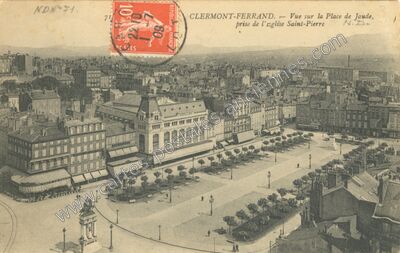 Carte postale ancienne Vue sur la Place de Jaude, prise de l'église Saint-Pierre — Clermont-Ferrand (Puy-de-Dôme)