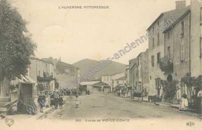 Carte postale ancienne L'Auvergne Pittoresque — Vic-le-Comte (Puy-de-Dôme)