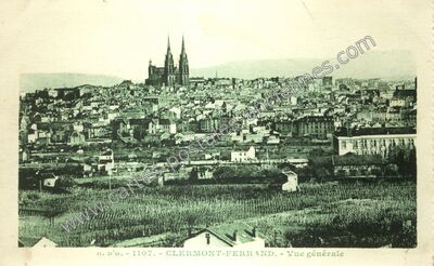 Carte postale ancienne Vue générale — Clermont-Ferrand (Puy-de-Dôme)