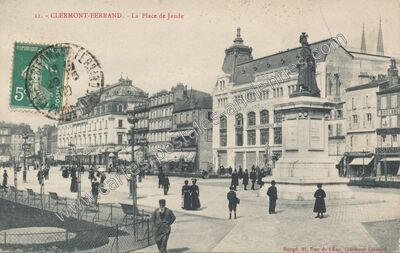 Carte postale ancienne La Place de Jaude — Clermont-Ferrand (Puy-de-Dôme)