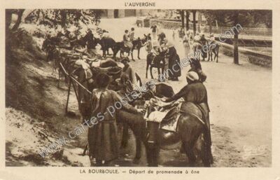 Carte postale ancienne Départ de promenade à âne — La Bourboule (Puy-de-Dôme)