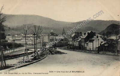 Carte postale ancienne Une Vue — La Bourboule (Puy-de-Dôme)