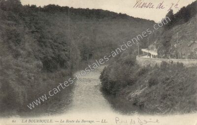 Carte postale ancienne La Route du Barrage — La Bourboule (Puy-de-Dôme)