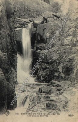 Carte postale ancienne Les Gorges d'ENVAL — Chatelguyon (Puy-de-Dôme)