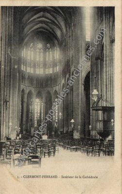 Carte postale ancienne Intérieur de la Cathédrale — Clermont-Ferrand (Puy-de-Dôme)