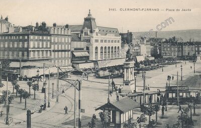 Carte postale ancienne Place de Jaude — Clermont-Ferrand (Puy-de-Dôme)