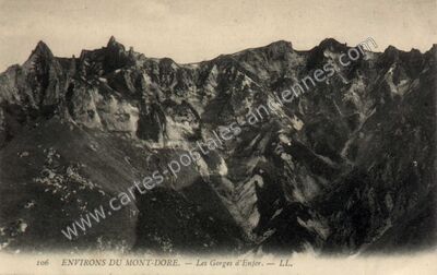Carte postale ancienne Gorges d'Enfer — Mont-Dore (Puy-de-Dôme)