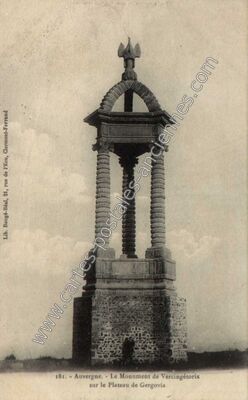 Carte postale ancienne Plateau de Gergovia — La Roche-Blanche (Puy-de-Dôme)