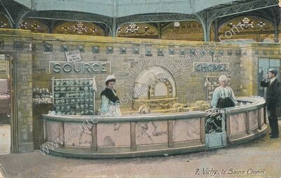 Carte postale ancienne La Source Chomel — Vichy (Allier)