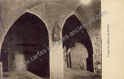 Carte postale ancienne Crypte de l'Église — Billy (Allier)