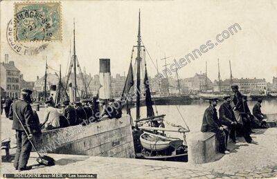 Carte postale ancienne Les bassins — Boulogne-sur-Mer (Pas-de-Calais)