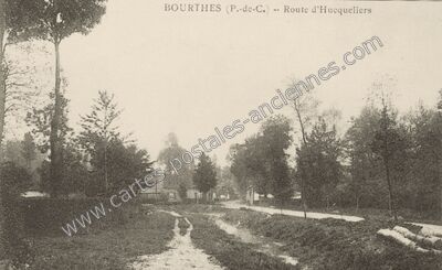 Carte postale ancienne Route d'Huecueliers — Bourthes (Pas-de-Calais)