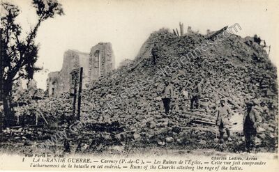 Carte postale ancienne LA GRANDE GUERRE. - Les Ruines de l'Église — Carency (Pas-de-Calais)