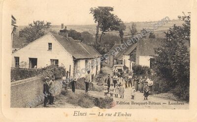 Carte postale ancienne La rue d'En-bas — Elnes (Pas-de-Calais)